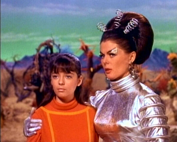 File:Penny and verda.jpg
