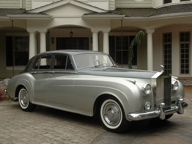 File:Rollsroyce-silver-cloud-ii-1960-3.jpg