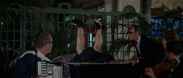 File:Chang in the piano.jpg