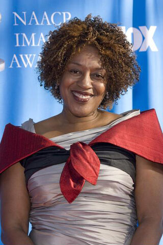 Datei:CCH Pounder.jpg