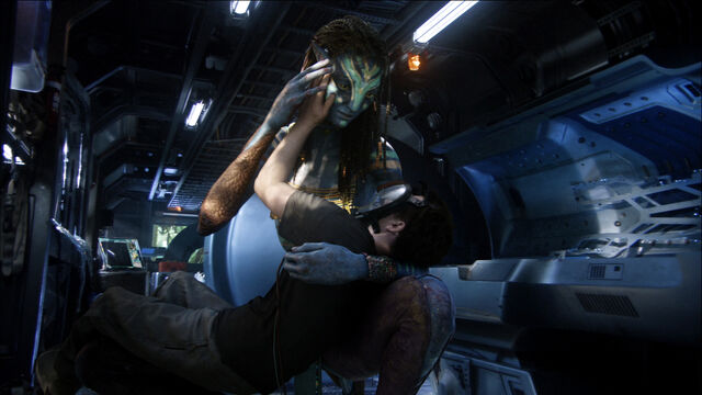 File:Neytirisaves.jpg