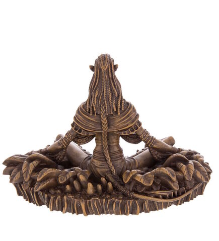 File:Sosstatue3.jpg