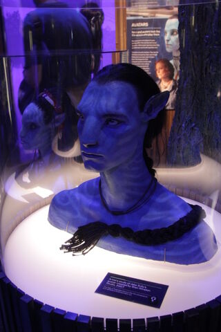 File:Expo 3025.jpg