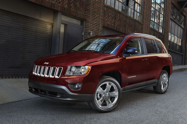 File:2011-Jeep-Compass-21.jpg