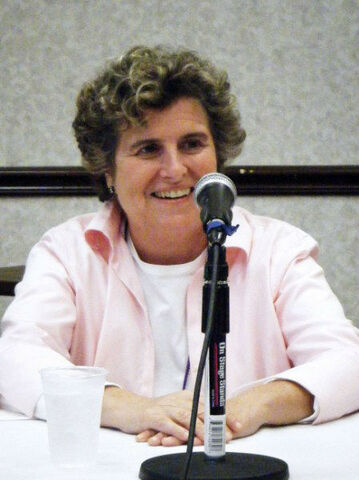 File:Ellen Bernfeld - 02.jpg