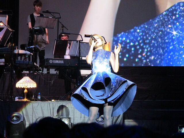 File:Joey UK Concert 13.jpg