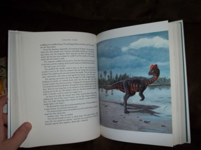 File:Jurassic-park-book.jpg