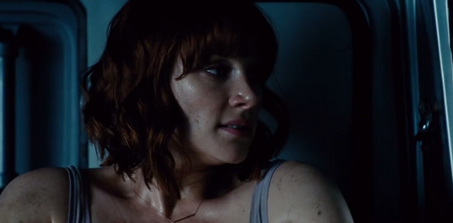 File:Claire Raptor Chase 4.png