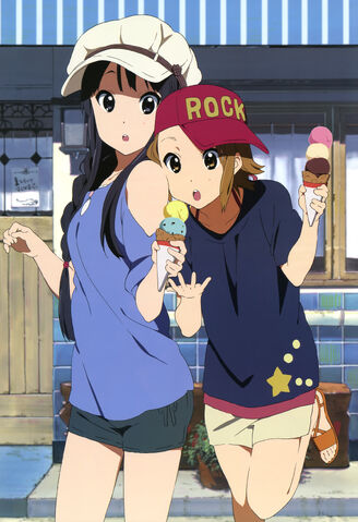 File:Mio and Ritsu.jpg