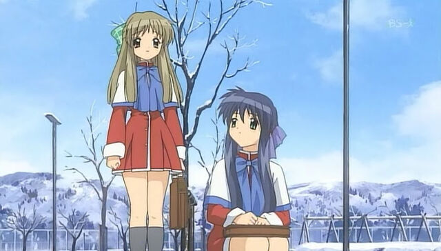 File:Mai with Sayuri.jpg
