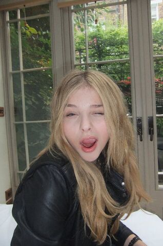 File:600full-chloe-moretz.jpg