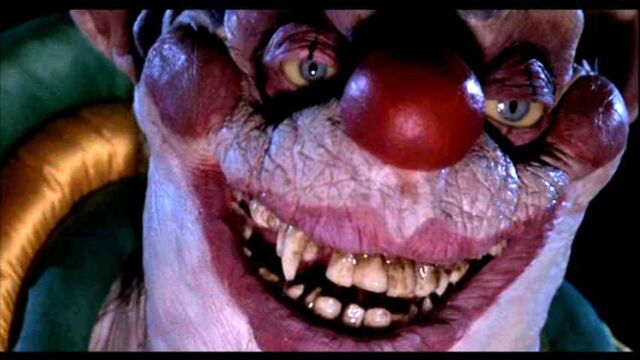 File:Killer-klowns-from-outer-space-screenshot-6.jpg