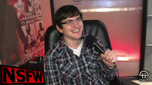 File:Robert on NSFW Show 5.PNG