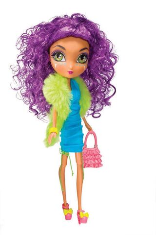 File:Sloane-party-dress.jpg
