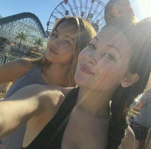 File:KarisDisneyLand.jpg