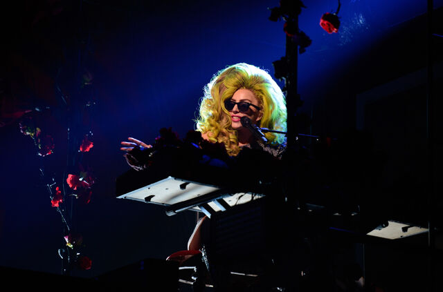 File:4-4-14 Roseland Ballroom 001.jpg