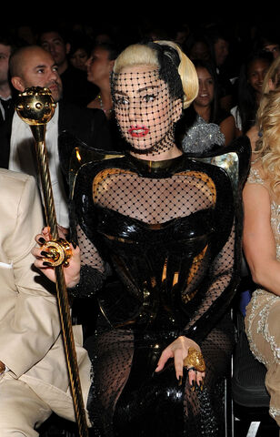 File:2-12-12 Grammys Audience 002.jpg