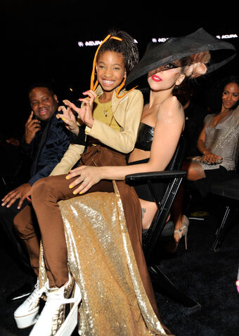 File:2-13-11 Grammy Audience 001.jpg