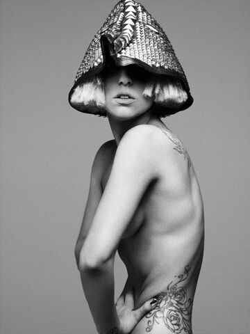 File:9-5-09 Hedi Slimane 007.jpg
