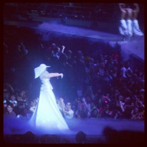 File:The Born This Way Ball Tour Bloody Mary 011.jpg