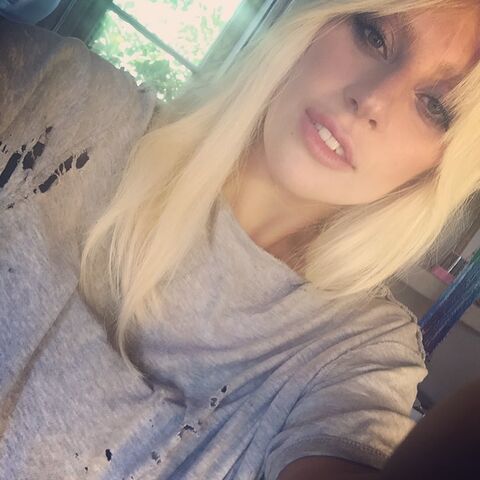 File:9-19-15 Instagram 001.jpg