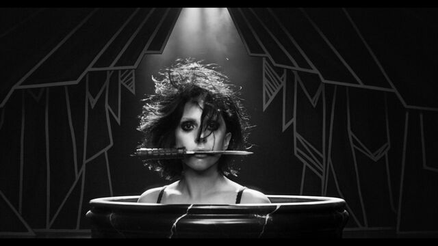 File:Applause Music Video 073.jpg