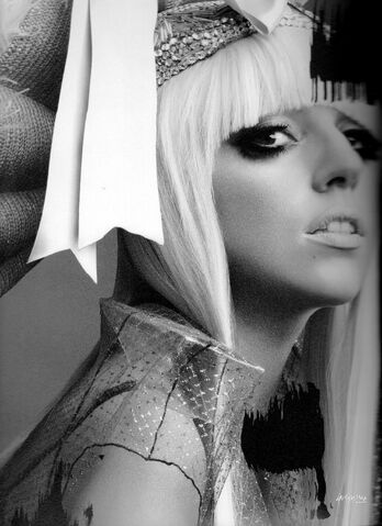 File:Super Lady Gaga 003.jpg