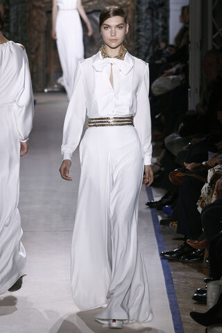 File:Yves Saint Laurent Fall 2011 RTW White Ensemble.jpg