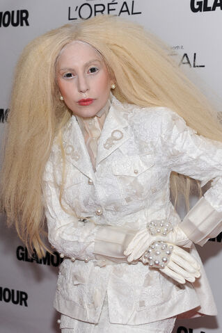 File:11-11-13 Glamour Magazine Women of the Year Awards Red Carpet 003.jpg