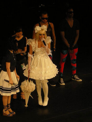 File:6-8-09 Shibuya AX 001.jpg