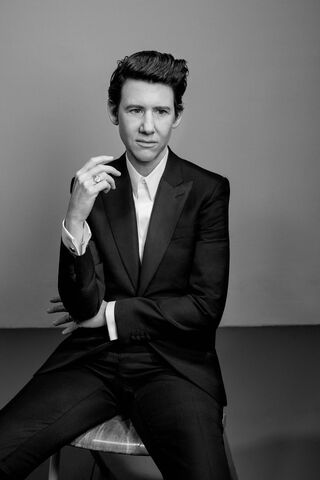 File:Collier Schorr.jpg