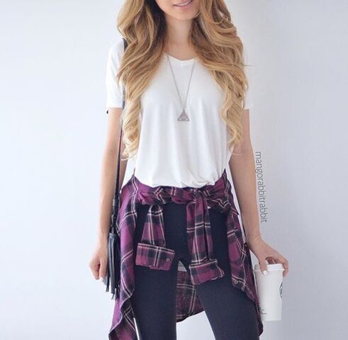 File:Y7d604-l-610x610-pants-jeans-blue-white--outfit-cute-purple-skinny+jeans-blue+jeans-white-outfit+idea-flaneel-cute+outfits-grunge-grunge+.jpg