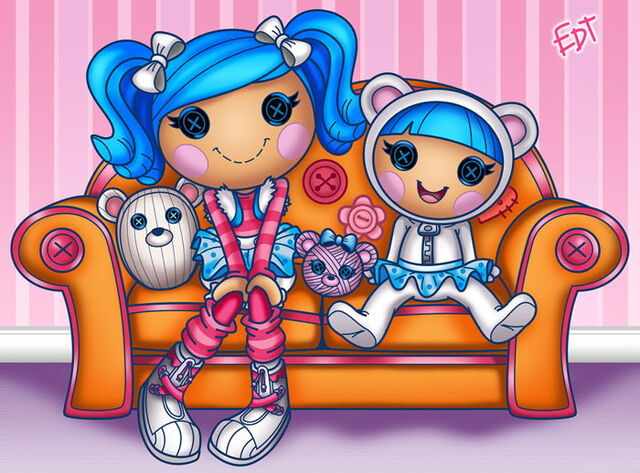 File:Thebigcomfycouch.jpg