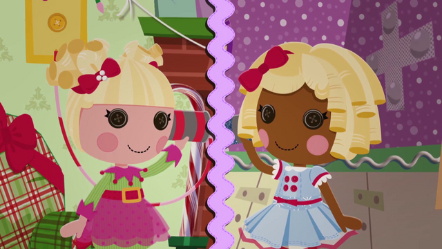 File:S1 E24 Dot and Holly.png
