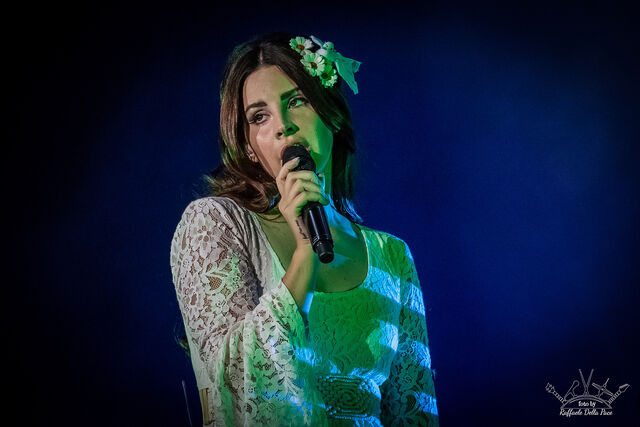 File:Lana-del-rey 28389140545 o.jpg