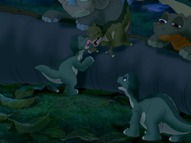 File:Baby Diplodocus.jpg