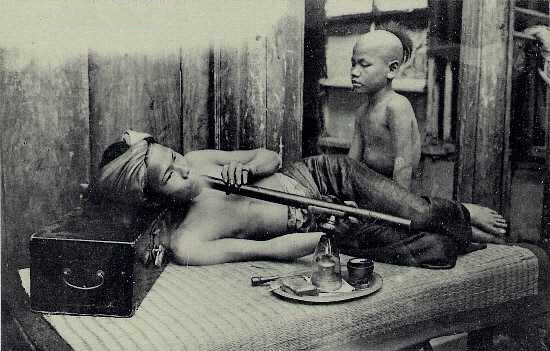File:Opium smoker.png