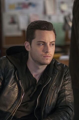 File:Jay Halstead.jpg