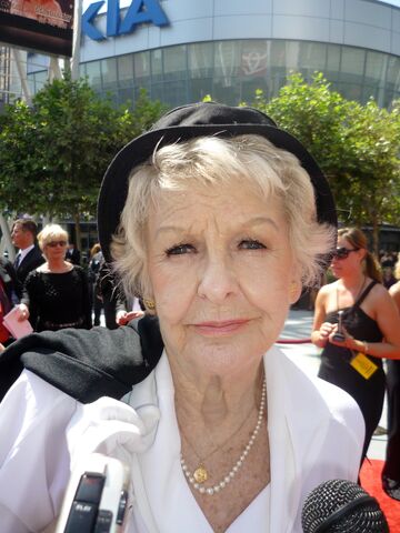 File:Elaine Stritch.jpg