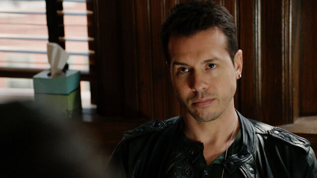 File:Antonio Dawson.jpg