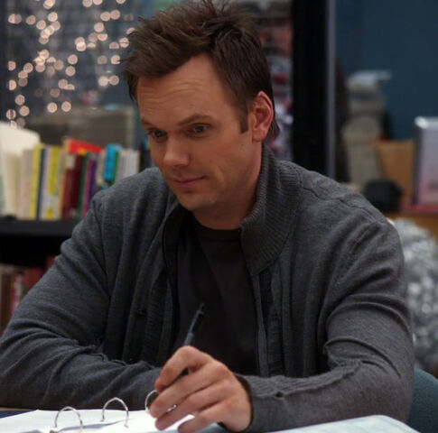 File:Joel McHale.jpg