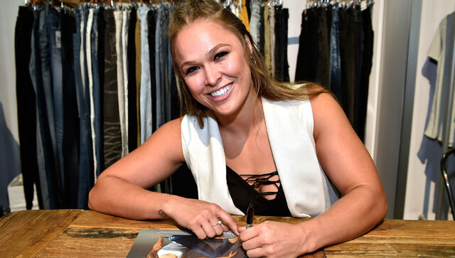 File:La-sp-sn-ufc-ronda-rousey-holm-new-york-las-vegas-20160823-snap.jpg