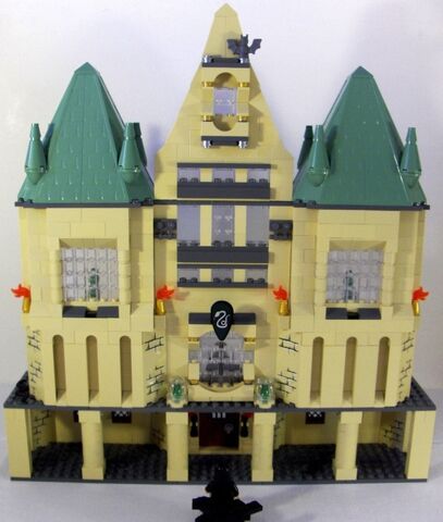File:Malfoymanor.jpeg