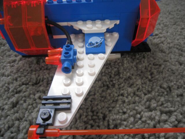 File:1000px-LEGO Today 106.jpg