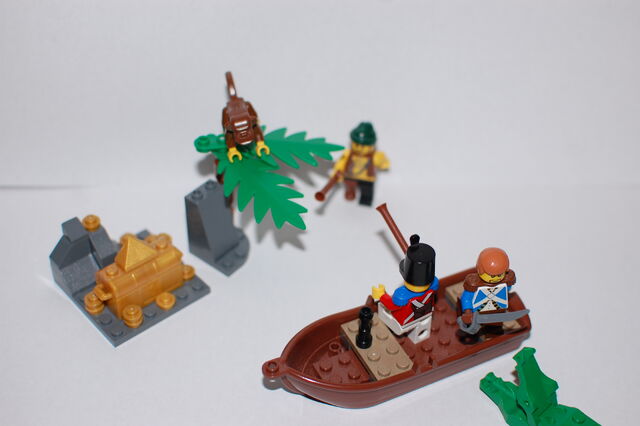 File:CaptainCutlassSet.jpg