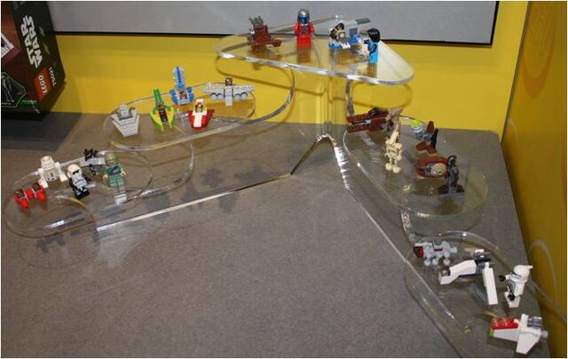 File:75023 (1) Complete Set.jpg