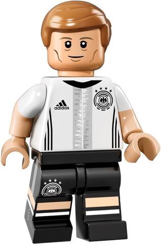 File:Kroos.jpg