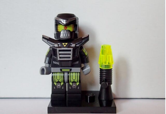 File:Evil-bot.jpg