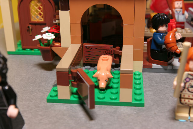 File:Burrowtoyfair12.jpeg