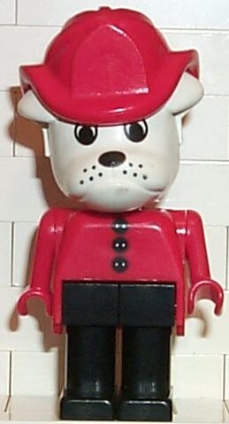 File:Bertie Bulldog.jpg